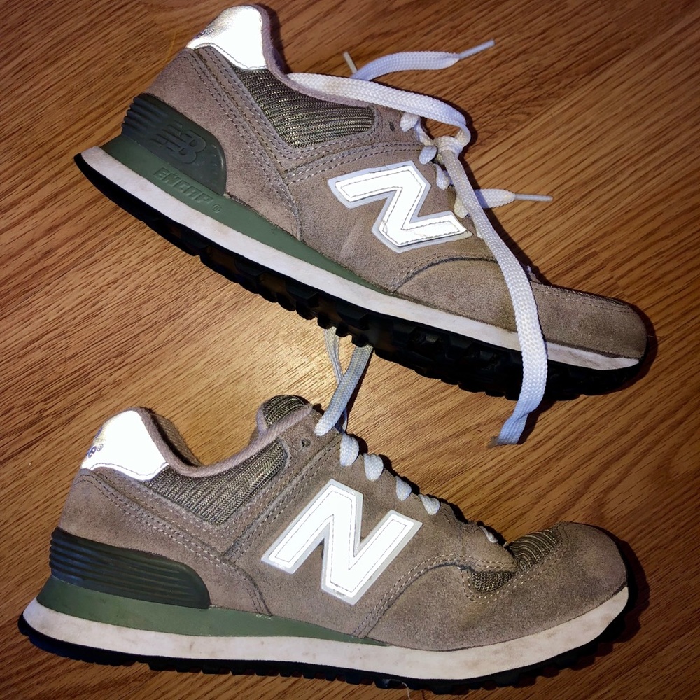 Classic New Balance 574